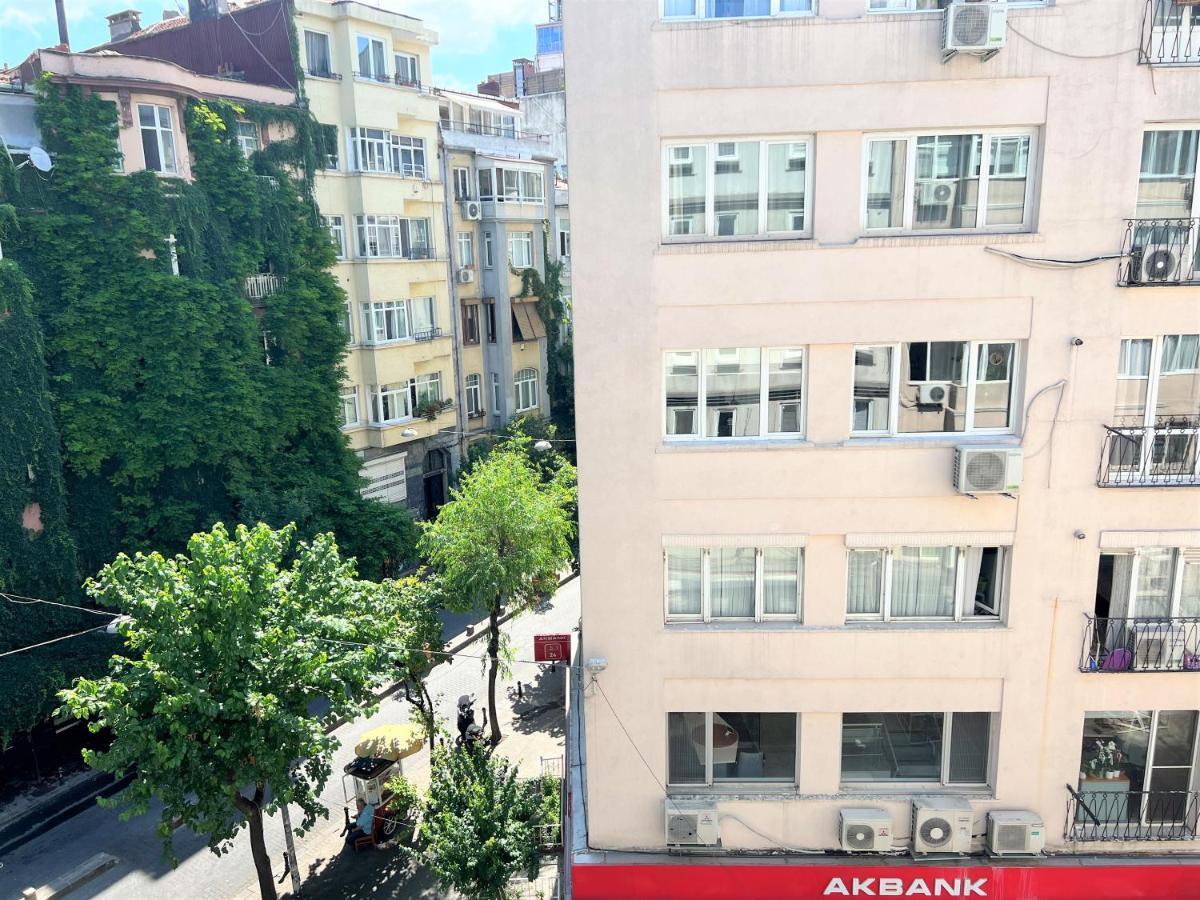 Wonder Homes- Cozy Flat, 2Br, Terrace, Cihangir, Frz3 Istanbul Exterior photo