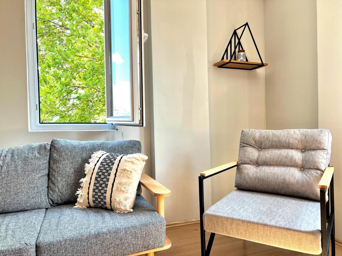 Wonder Homes- Cozy Flat, 2Br, Terrace, Cihangir, Frz3 Istanbul Exterior photo